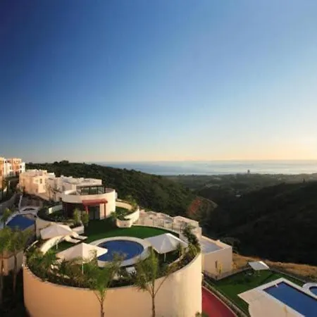 Lejlighed Spacious With 3 Pools & Gym