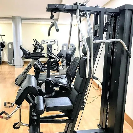 Lejlighed Spacious With 3 Pools & Gym