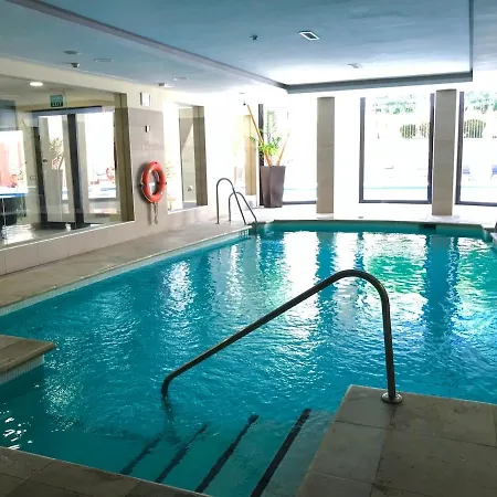 Spacious With 3 Pools & Gym * 마르베야