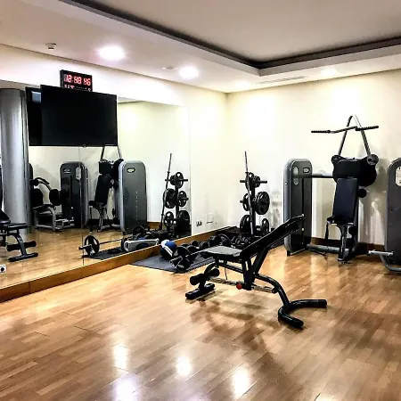 아파트 Spacious With 3 Pools & Gym 마르베야
