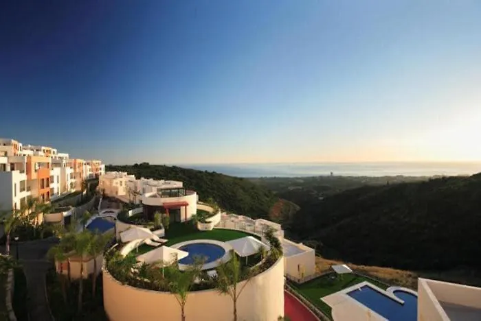 Lejlighed Spacious With 3 Pools & Gym