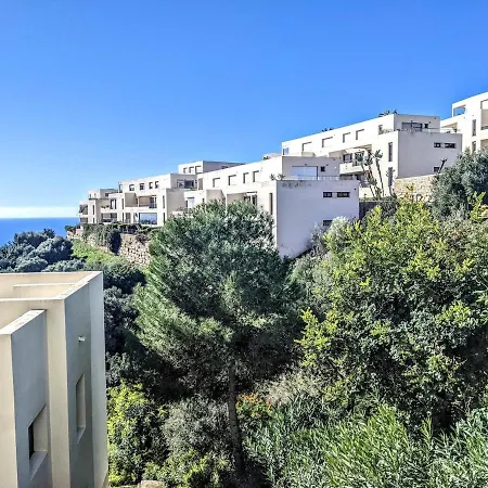 Spacious With 3 Pools & Gym Apartment Marbella