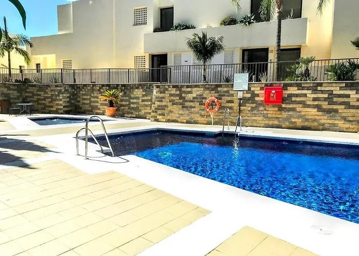 Apartament Spacious With 3 Pools & Gym *