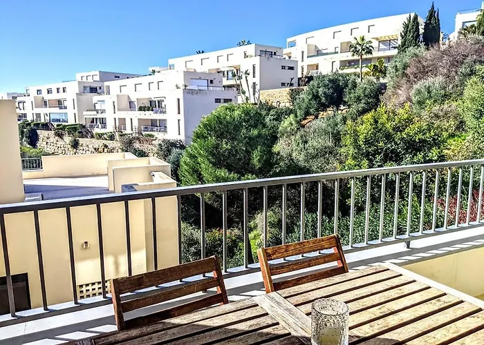 Apartament Spacious With 3 Pools & Gym